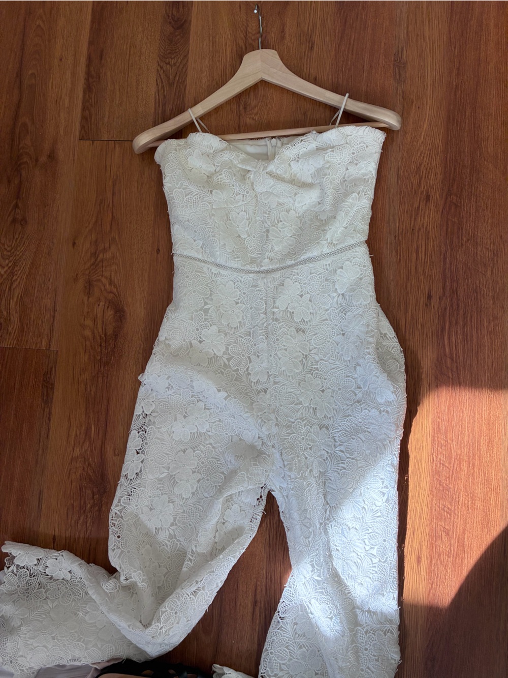 Monique Lhuillier Cream Floral Lace Strapless Jumpsuit